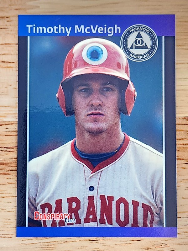 Conspiracy Trading Cards: Conspiracy Cards Pack (5 cards + 1 sticker) - Paranoid American